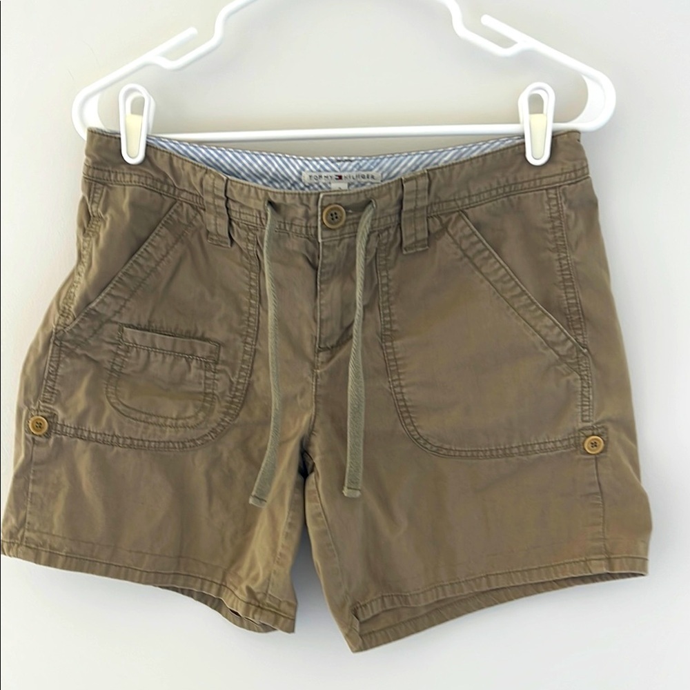 Women's Tommy Hilfiger hiking shorts size 6